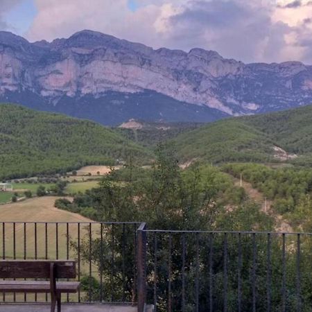 Vistas A La Montana En Un Pueblo Con Encanto. El Pueyo de Araguás Kültér fotó