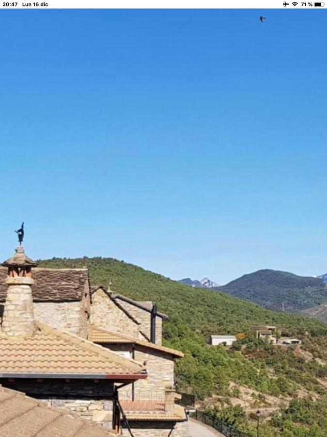 Vistas A La Montana En Un Pueblo Con Encanto. El Pueyo de Araguás Kültér fotó
