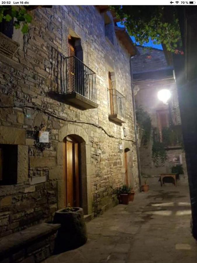 Vistas A La Montana En Un Pueblo Con Encanto. El Pueyo de Araguás Kültér fotó