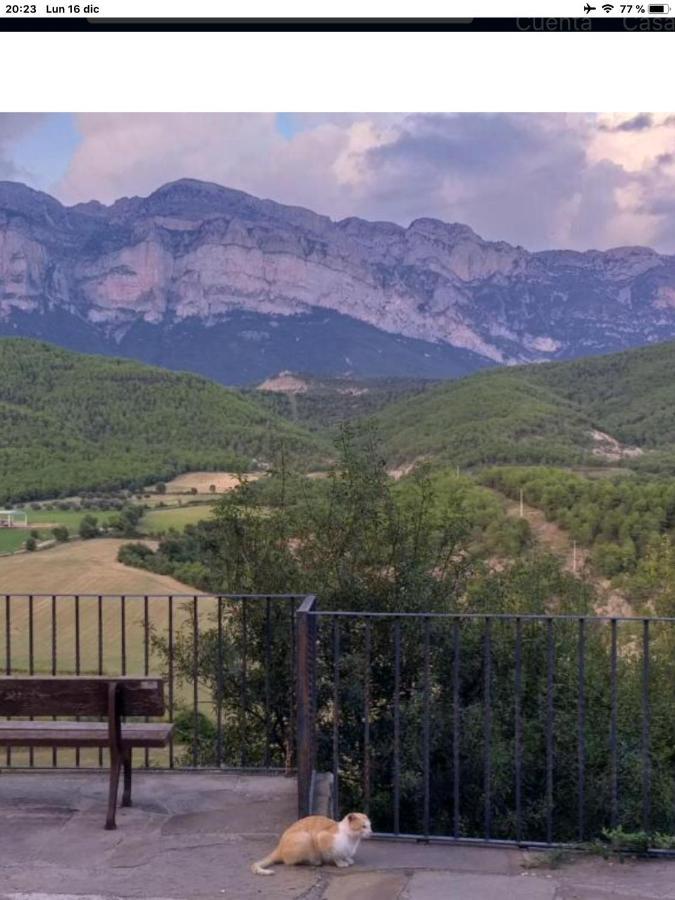 Vistas A La Montana En Un Pueblo Con Encanto. El Pueyo de Araguás Kültér fotó