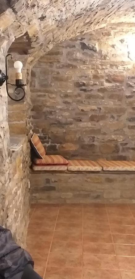 Vistas A La Montana En Un Pueblo Con Encanto. El Pueyo de Araguás Kültér fotó